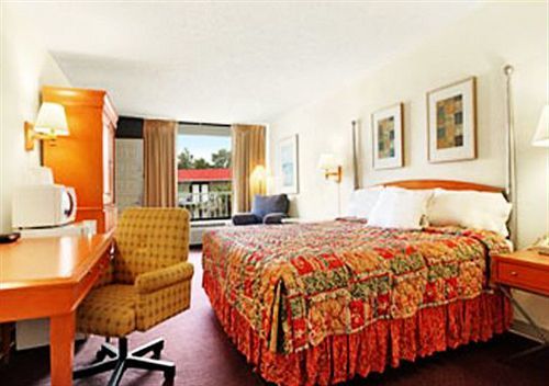 Express Inn & Suites Clearwater Pinellas Park Rom bilde