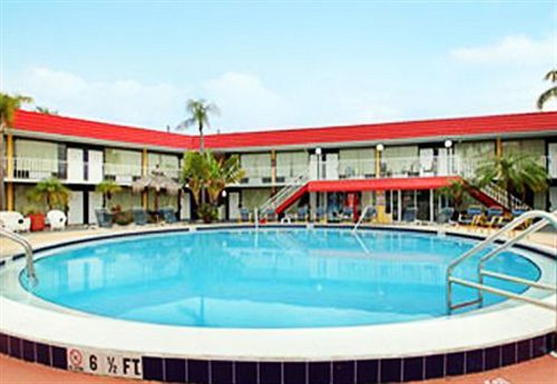 Express Inn & Suites Clearwater Pinellas Park Eksteriør bilde